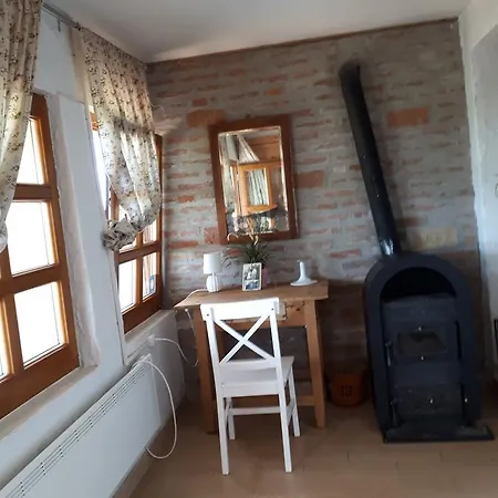 Guest house Remete-lak