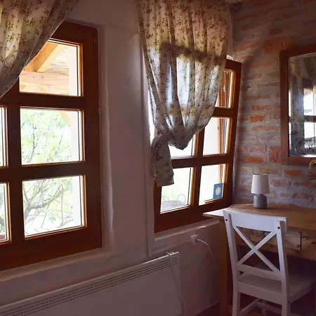 Guest house Remete-lak *